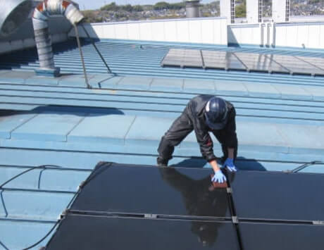 太陽光パネル洗浄のスタッフ写真